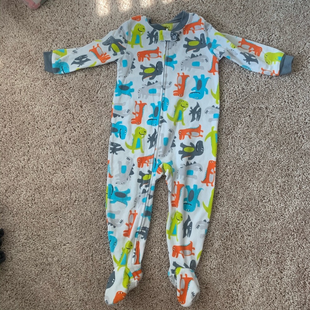 Carters dinosaurs footed fleece pajamas 2T